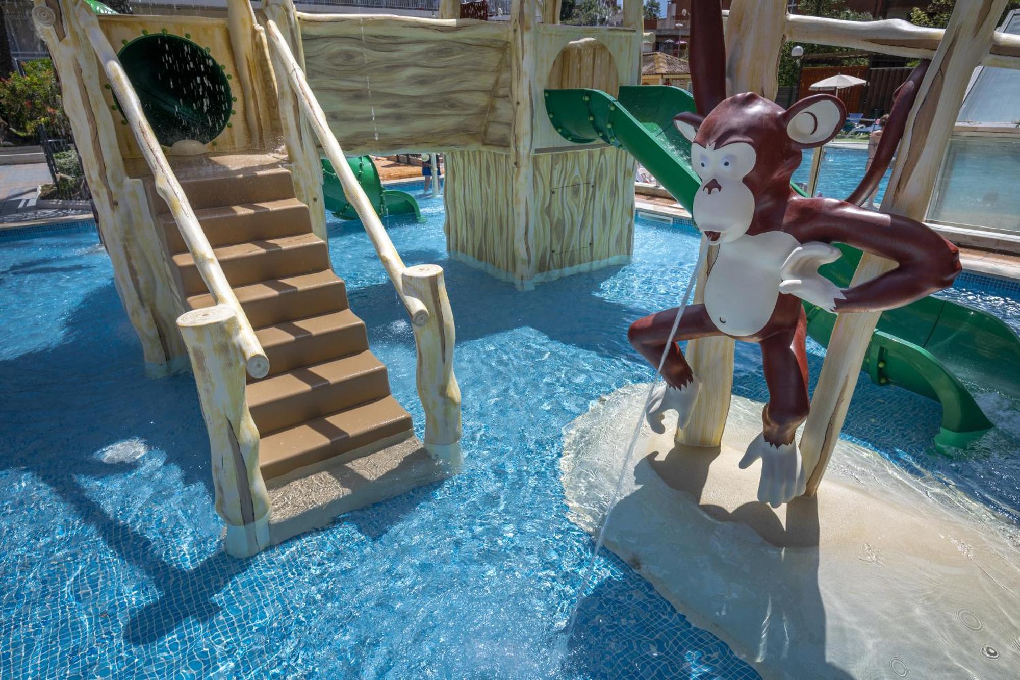 Ght Oasis Park & Spa Lloret de Mar Eksteriør billede